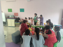 “阳光相伴，健康成长”鲤鱼塘镇民政社工开展关爱留守儿童活动