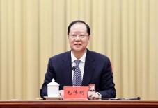 湖南代表团“媒体开放日”  毛伟明省长答中外记者问