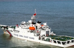 中国海警舰艇编队3月14日在我钓鱼岛领海巡航