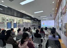 润龙社区开展“学雷锋 送政策 我为群众办实事”区域化共建活动