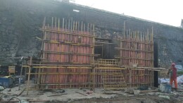 岳阳城港11号泊位环保改造项目主体竣工， 该现代化码头预计7月投用