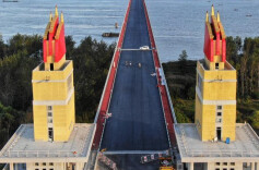 钟训正：南京长江大桥桥头堡设计师