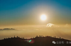 追雾者说 | 湖湘光影：当丹霞吞雾遇上八面鎏金