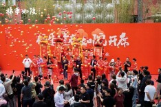 柿季如院：万平烟火气，一院藏四季