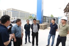 督导重点项目建设，现场办公破解难题