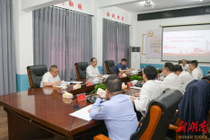 岳阳市纪委监委调研组到岳阳楼区调研督导集中整治等工作