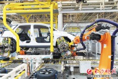 跻身新能源车全国四强，湖南如何继续“加电”？