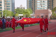 国旗下的思政课——谷雨时节话传承：以节气为笔，绘就中华复兴蓝图