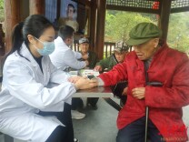 通道：三级养老服务织就侗乡老人健康平安网