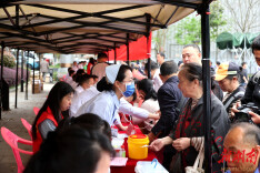 通道：联合义诊送健康 专家授课促提升