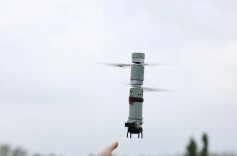 起猛了！看见“保温杯”在天上飞