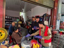 龙山县司法局石牌司法所组织社区矫正对象开展法治宣传教育活动