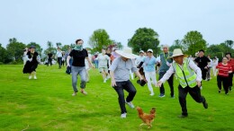 五一奇遇记：邂逅津市风土与茶油秘境，探秘毛里湖灵犀旅游度假区“南瓜艺术王国”