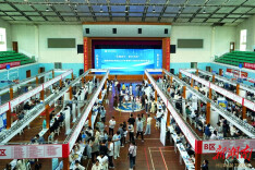 创业就业“大舞台” 税务支持“你出彩”