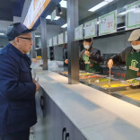 福彩公益金 | 一碗热汤里的幸福晚年