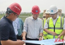 陈淼调研产业开发区项目建设