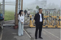 邹建军：风雨无阻迎学子，温情守护育桃李