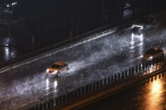 车被冰雹砸坏了能理赔吗？报案时间有啥要求？