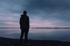 角色效应：你的角色决定你的行为