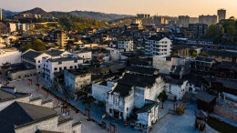 民国风、烟火气！她镜头里的古城会呼吸