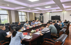 湖南交通职院副院长王冬辉率队赴益阳市公路建设养护中心调研