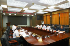 宁乡经开区一行来湖南中医药大学交流