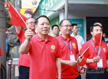 江华：高考开始 县领导组团为考生送考加油