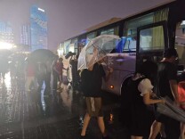 暴雨中的守护：岳麓山-橘子洲旅游区以高效应急筑牢游客安全屏障