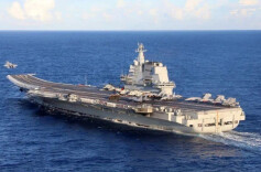 中国海军双航母编队赴远海开展实战化训练