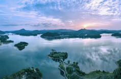 7200多万尾鱼苗游入“一湖四水”