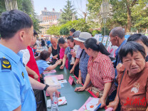 永顺县灵溪镇：开展法治大宣传，筑牢平安“防护墙”