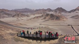 航拍青海茫崖黑独山雅丹地貌