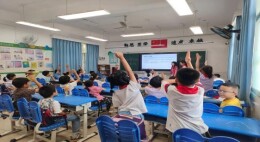 大学生“小剧场”激活小学生网络安全意识