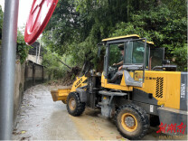 桂花园乡：疏通道路护生命