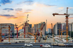 供给缩量、销售修复 上半年房地产市场现回暖趋势