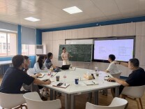 辅导员绘制四年成长时间轴，引领学子逐梦新征程