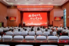 扬清风正气，砺住建担当，望城区住建局组织开展作风建设专题党课学习