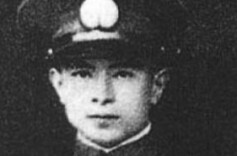 陈锡纯：以机撞舰，血洒蓝天