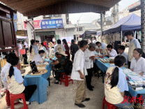 永顺塔卧：携手高校，守护“一老一小”健康生活