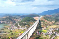 半年进度条刷新！湖南2025年预计通车、新开工高速公路项目汇总→