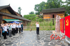 湘西州工商联：政治引领筑“同心”