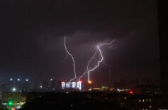 长沙发布雷雨大风蓝色预警，将出现7级以上阵风并伴有雷电、短时强降水