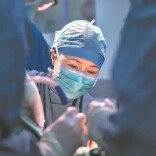 理论丨浅论青年医务人员职业精神的代际传承