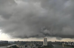 长沙发布雷雨大风蓝色预警