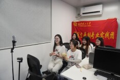 青春直播“药”当先，长理学子化身助农主播