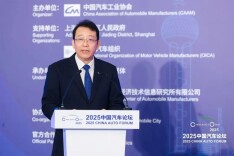 冯兴亚：广汽已全面进入“战时状态”