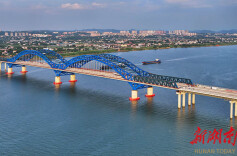 长沙暮坪湘江特大桥建设加速推进