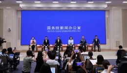 信心、传承、责任……5位民营企业家与中外记者分享奋斗故事