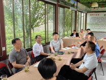 华容县章华镇：探索企业界代表联络站履职新范式