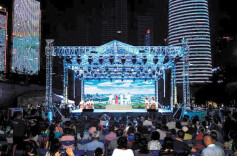 贴心施“凉”策 “热游”变畅游  暑期热叠加文旅热，长沙各景区多举措给游客送清凉